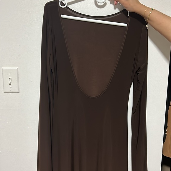 Maxi low back dress - Picture 3 of 3
